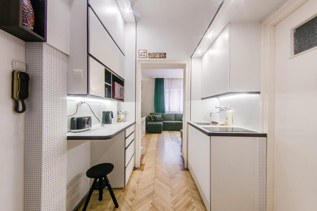 Csl Molnar Design Apartment Budapest Habitación foto